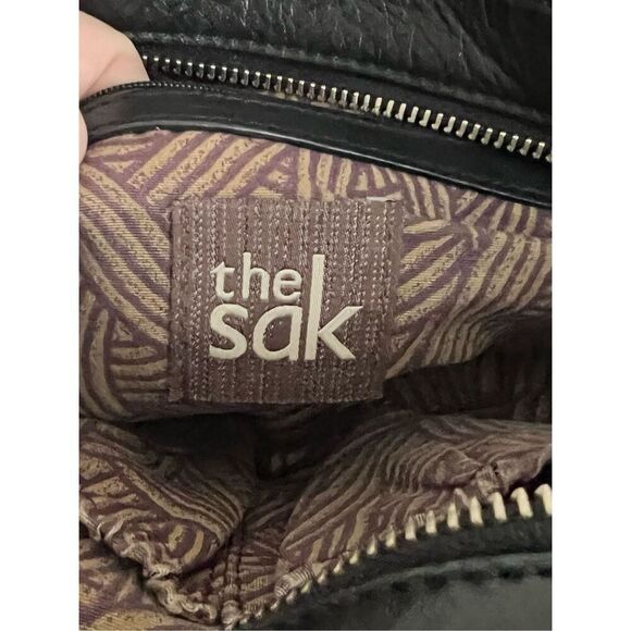 The SAK Leather Black large shoulder bag with stitching detail accents - Picture 4 of 6